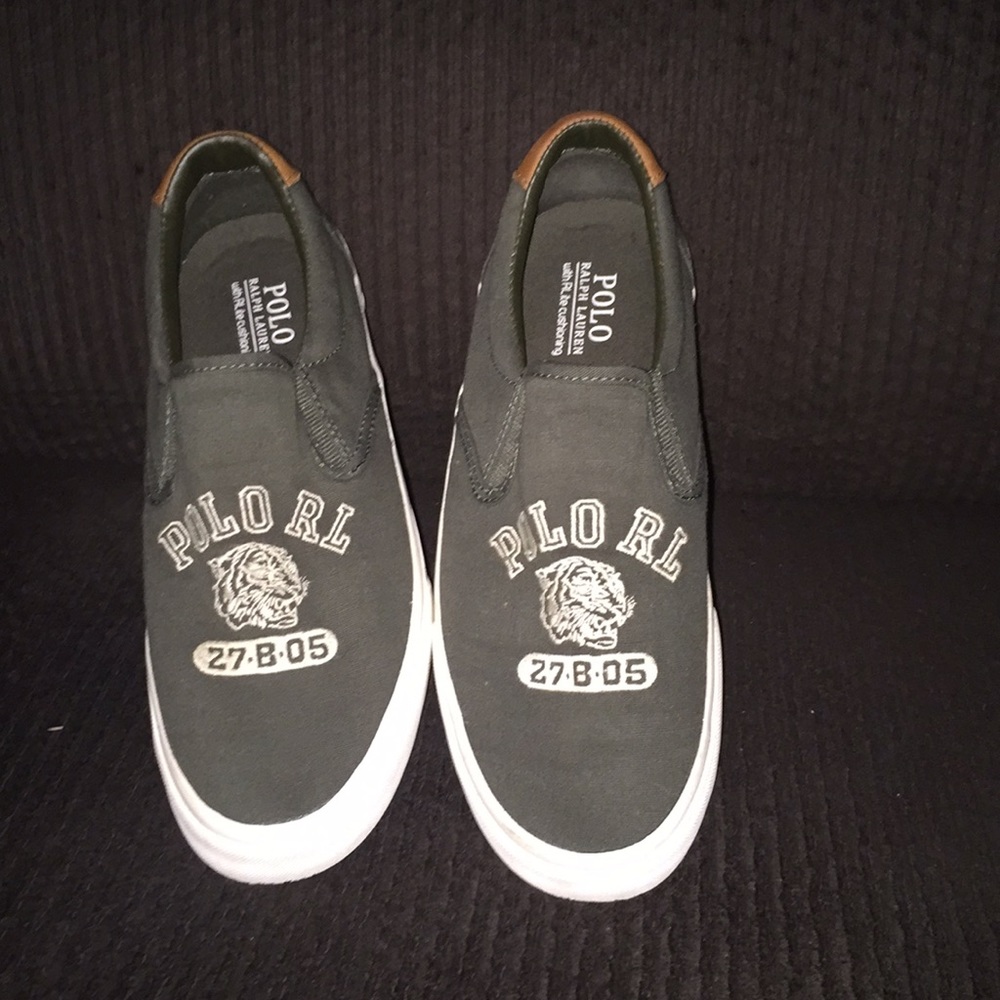 I’m selling polo shoes for $60 or best offer